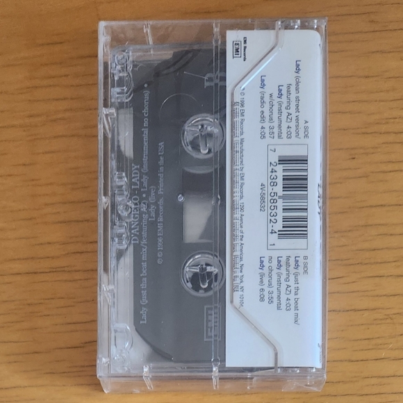 D'Angelo "Brown Sugar", "Lady", "Left & Right" 1990s Cassette Tapes (Lot of 3)  - Picture 6 of 8